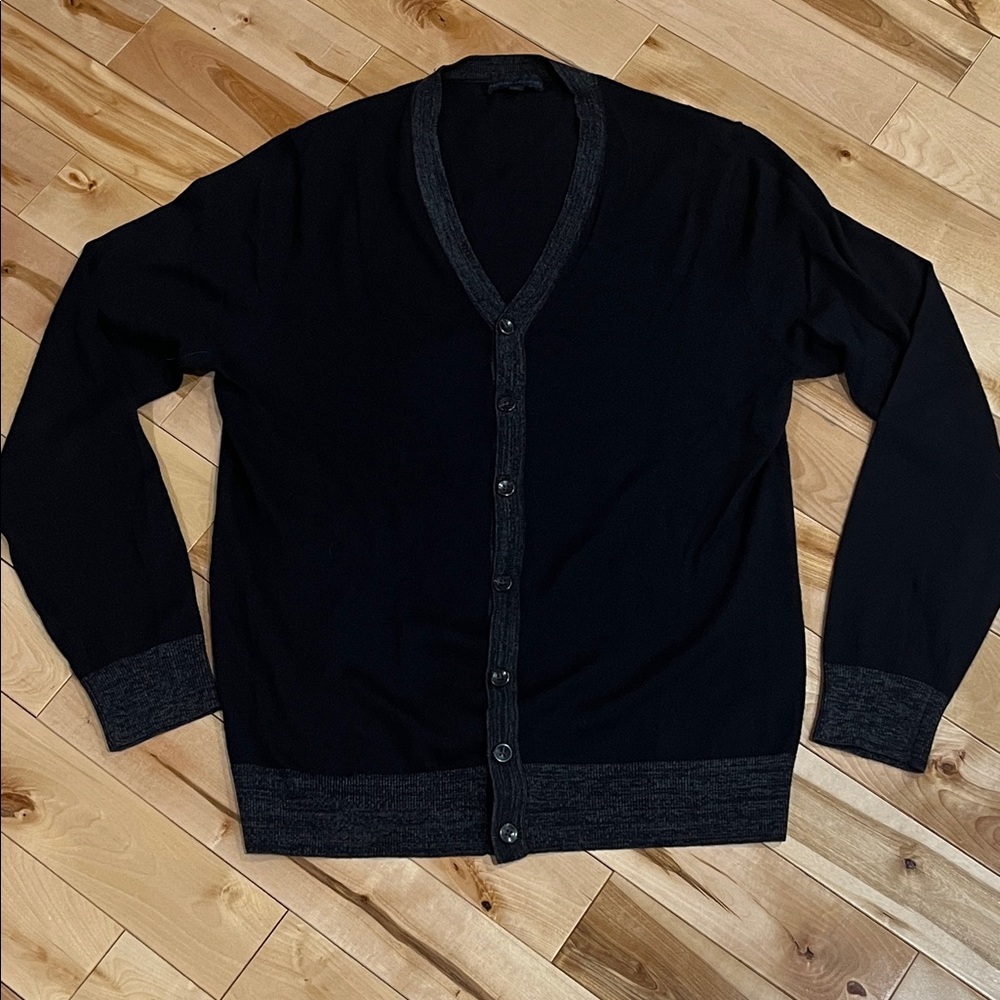 Patrick Assaraf 100% Superfine Merino Wool Cardigan - Picture 3 of 6